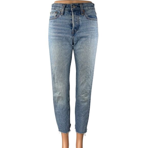 Levi's Wedgie Women's Blue Mid Rise Frayed Raw Hem Skinny Denim Jeans Pants 24 - Picture 1 of 6